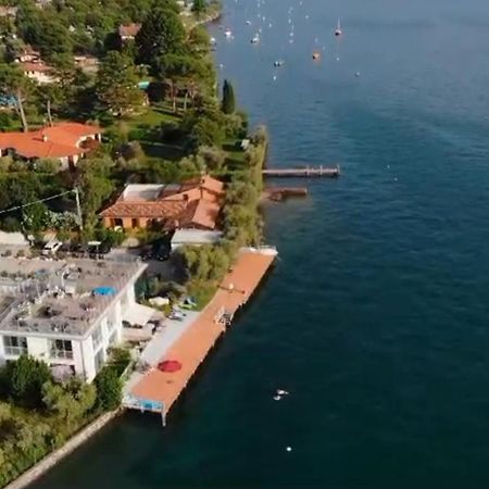 Direttamente Al Lago Apartments Marone Exterior foto