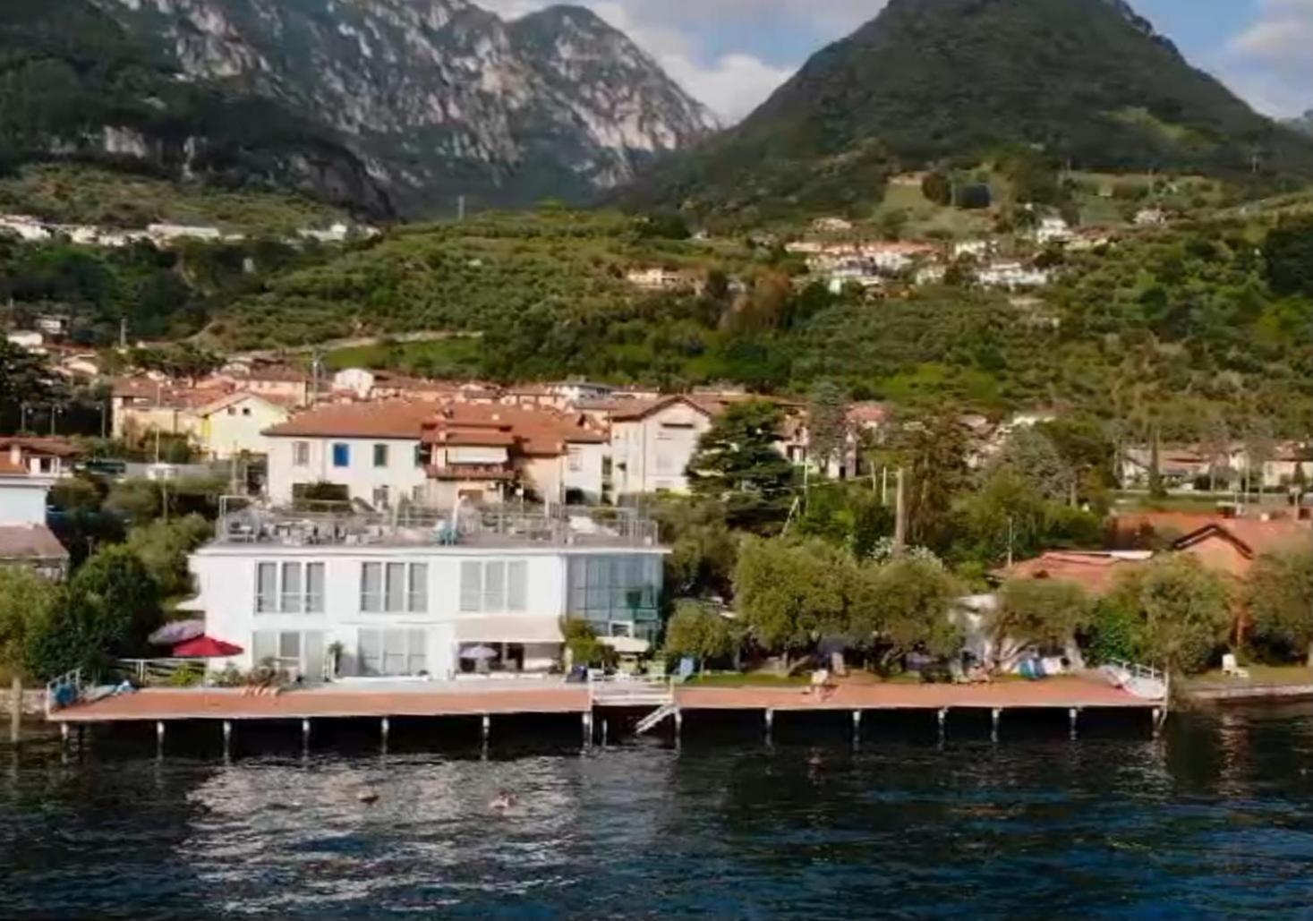 Direttamente Al Lago Apartments Marone Exterior foto